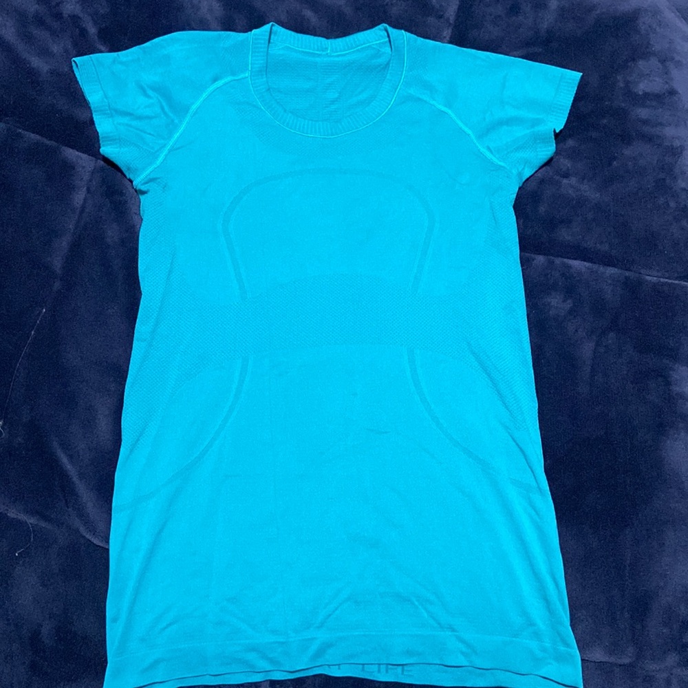 Lululemon Swiftly Tech Shirt Teal - Size 6